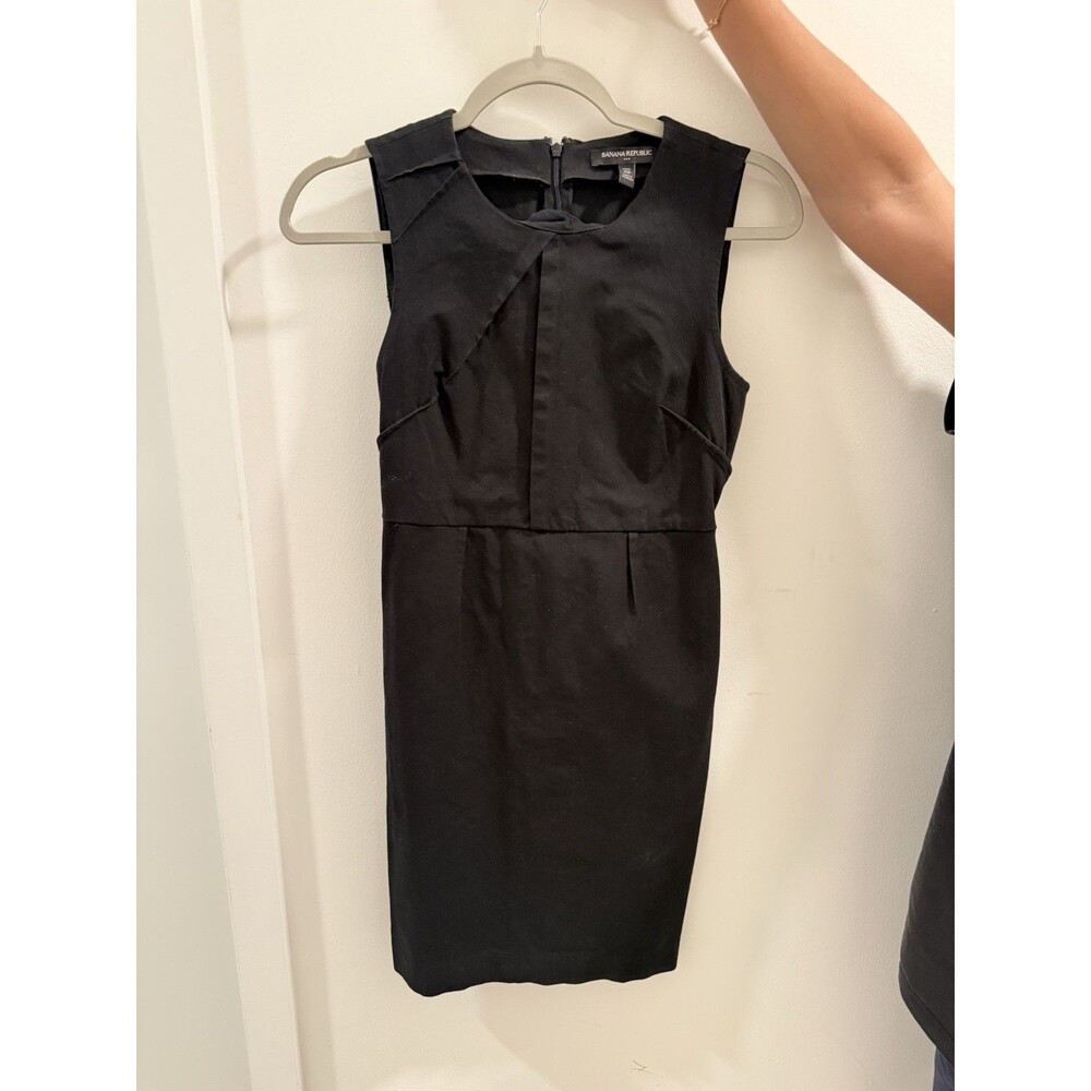 BANANA REPUBLIC LITTLE BLACK SHEATH DRESS - SIZE 0 Women's